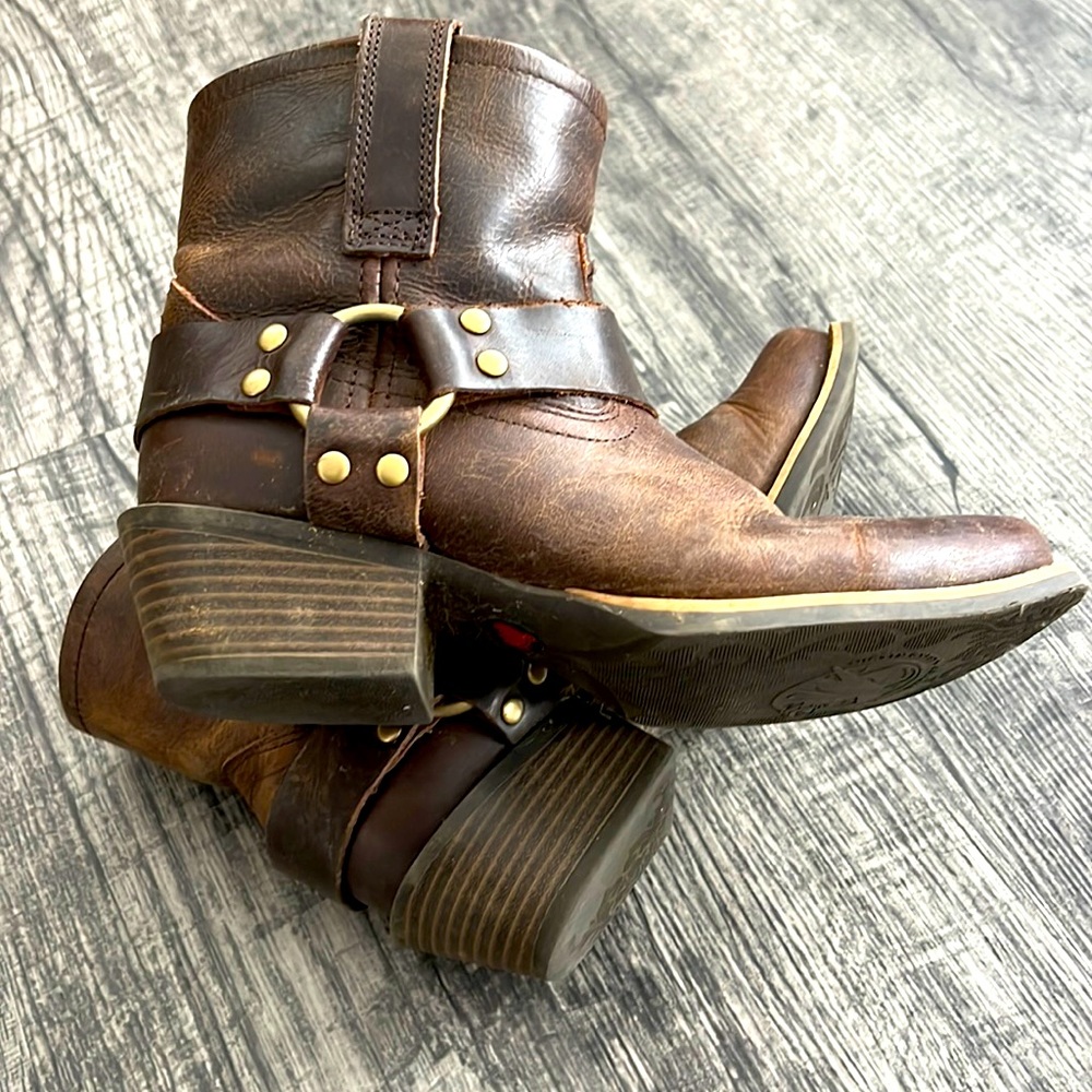 Justin Boots - Size 7.5